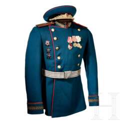 Generalsuniform für die Siegesparade