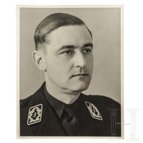 Cornelis van Geelkerken (1901 - 1979) - großformatiges Portraitfoto in Uniform als Platsvervangend Leider der NSB - Foto 1