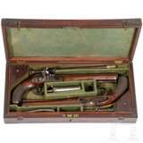 Ein Paar Perkussionspistolen im Kasten, P. Bond, London, um 1810 - фото 1