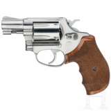 Smith & Wesson Mod. 60-3, "The .38 Chief's Special Stainless" - фото 1