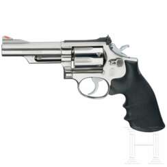 Smith & Wesson Mod. 66-1, "The .357 Combat Magnum Stainless"