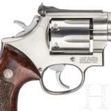 Smith & Wesson Mod. 686-2, "The .357 Distinguished Combat Magnum Stainless", im Karton - Foto 3