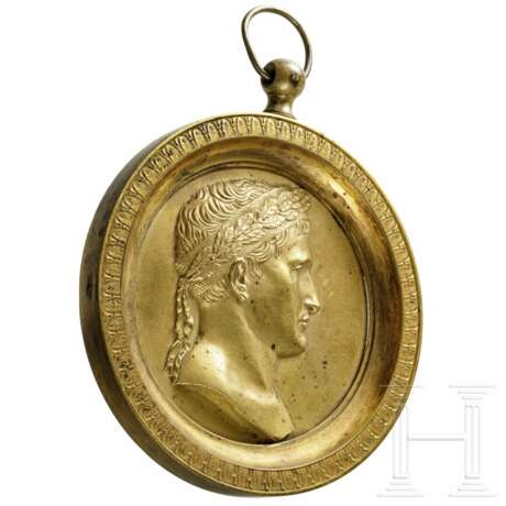 Vergoldete Bronzemedaille "Napoleon", Frankreich, um 1810 - Foto 3