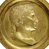 Vergoldete Bronzemedaille "Napoleon", Frankreich, um 1810 - photo 4