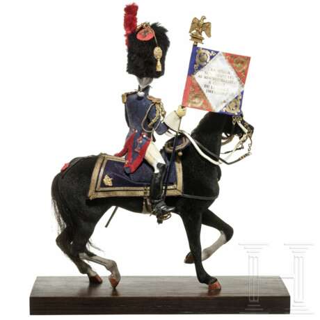 Fahnenträger der Grenadiers à cheval der Garde ab 1804 auf Pferd - Uniformfigur von Marcel Riffet, 20. Jhdt. - Foto 3