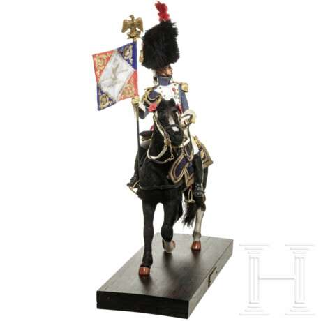 Fahnenträger der Grenadiers à cheval der Garde ab 1804 auf Pferd - Uniformfigur von Marcel Riffet, 20. Jhdt. - Foto 4
