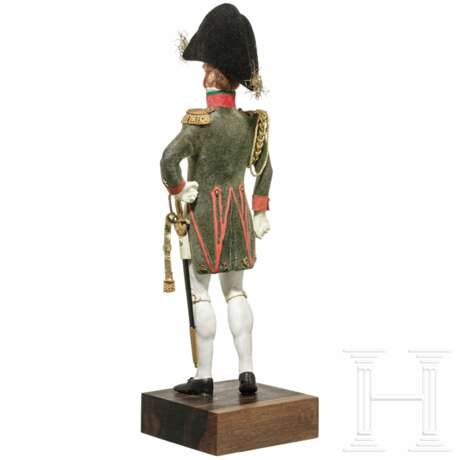 Offizier der Chasseurs à cheval de la Garde in Gesellschaftsuniform um 1810 - Uniformfigur von Marcel Riffet, 20. Jhdt. - photo 4