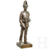 Albert Moritz Wolff (1854 - 1923) - Bronzeskulptur eines Garde-Infanteristen, datiert 1893 - Foto 2
