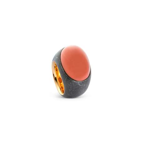 NO RESERVE - HEMMERLE CORAL RING - photo 2