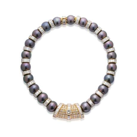 COLOURED CULTURED PEARL AND DIAMOND NECKLACE - photo 1