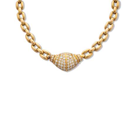 CARTIER GOLD AND DIAMOND NECKLACE - фото 2