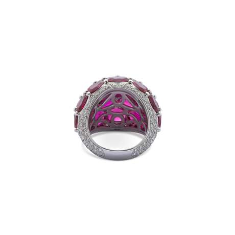 NO RESERVE - GRAFF RUBY AND DIAMOND RING - фото 3