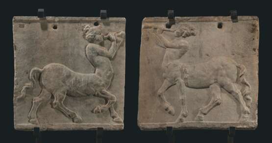 TWO ROMAN MARBLE SARCOPHAGUS PANELS - фото 1