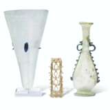 TWO ROMAN GLASS VESSELS AND AN OPENWORK JUG HANDLE - фото 1