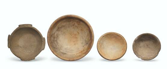 FOUR CYCLADIC MARBLE BOWLS - Foto 1