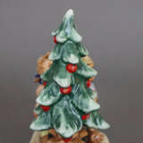 Hummelfigur "Am Weihnachtsbaum" - Foto 5