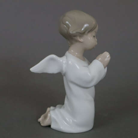 Porzellanfigur "Betender Engel" - photo 3