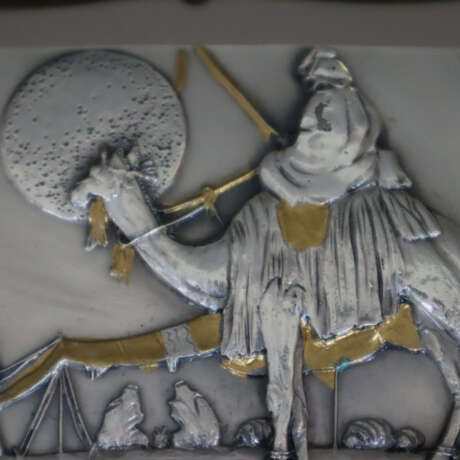 Silberrelief "Karawane in der Wüste bei Mondschein" - photo 4