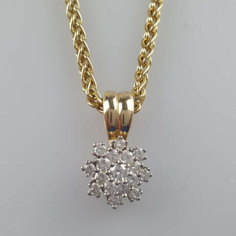 Goldcollier mit Diamantanhänger - photo 1