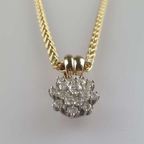 Goldcollier mit Diamantanhänger - photo 2