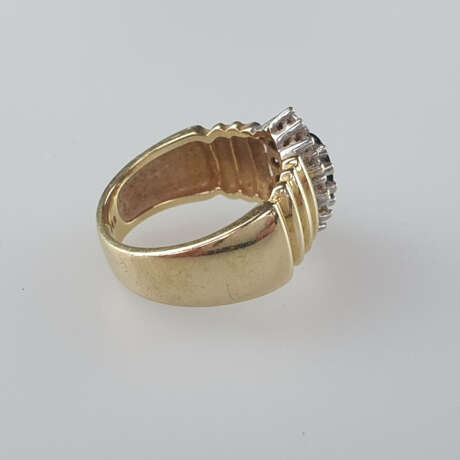 Goldring mit Diamantbesatz - photo 4