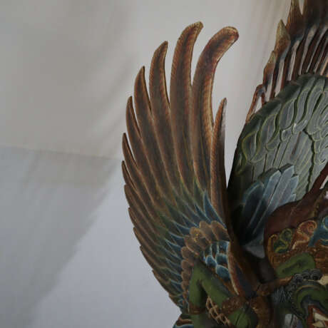 Imposante Holzfigur „Garuda“ - фото 22