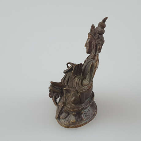 Miniaturfigur des Avalokiteshvara (Khasarpani Lokeshvara) - Foto 6