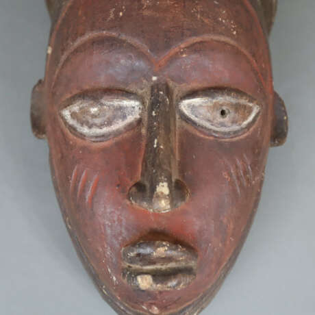 Afrikanische Holzmaske - photo 2
