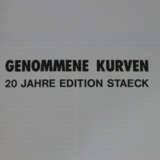 Signierter Buchband "Genommene Kurven. 20 Jahre Edition Staeck" - Foto 14