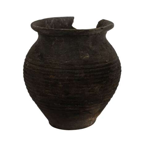 Antikes Keramikgefäß aus Mitteleuropa - - photo 5