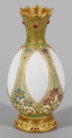 Kleine Jugendstil-Vase mit Emaildekor - Foto 1