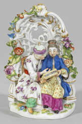 Chinesisches Paar in Laube