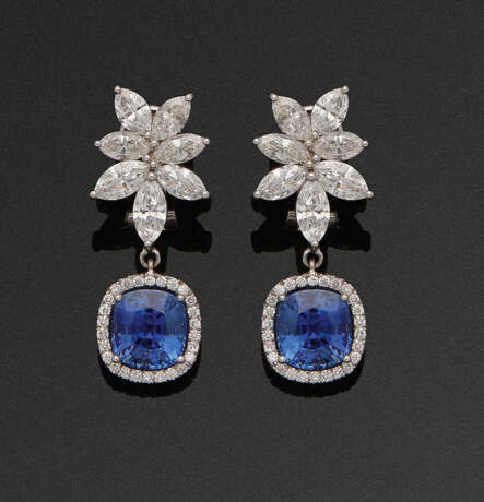 Paar Juwelen-Ohrringe mit Ceylon-Saphiren und Diamanten - Foto 1