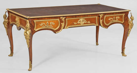 Großes repräsentatives Louis XV-Bureau plat - photo 1