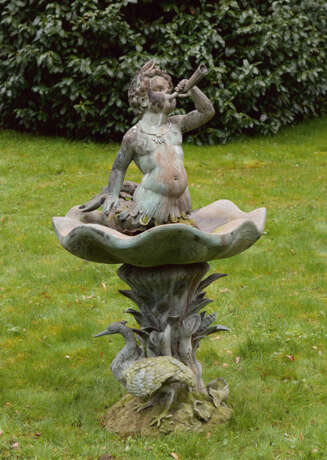 Parkbrunnen mit Triton - фото 1