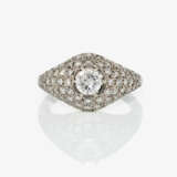 Ring mit Brillant und Achtkantdiamanten - - фото 2