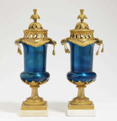Ein Paar Brûle-parfums - Frankreich, um 1825