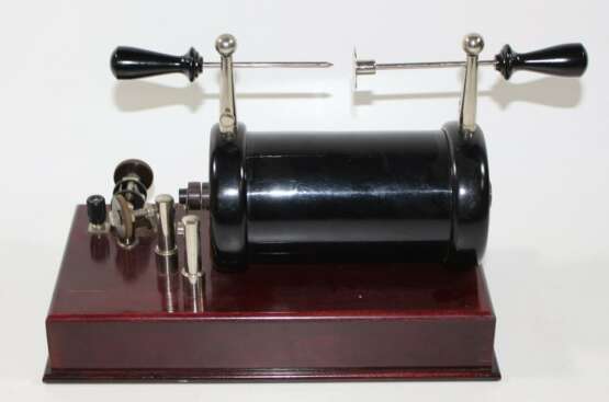 Funkeninduktor mit Geisslerröhren - фото 1