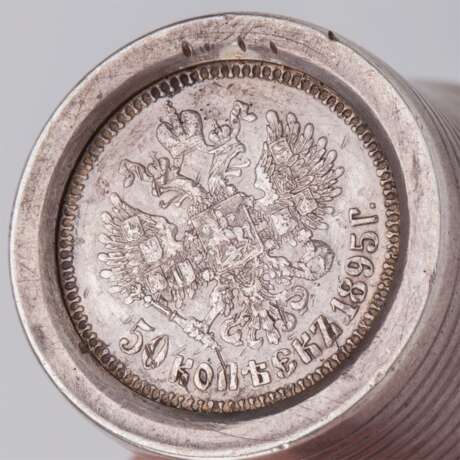 Стопка с инкрустированной монетой - фото 4