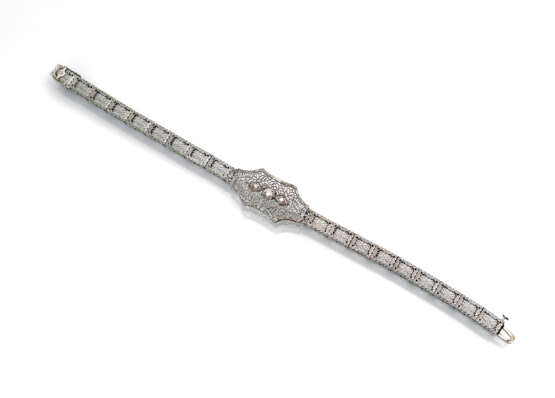 Zierliches Filigran-Armband mit Diamanten - фото 1