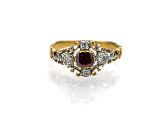 Granat-Diamant-Ring - Foto 1