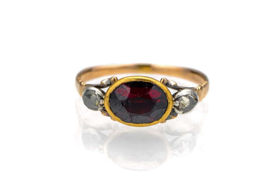 Granat-Diamant-Ring - Foto 1