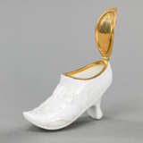 Tabatiere in Schuhform mit Goldmontierung - photo 2
