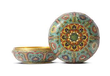 AN IMPORTANT AND EXTREMELY RARE IMPERIAL MING CLOISONNE ENAMEL BRACKET-LOBED BOX AND COVER