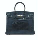 A SHINY BLEU ABYSSE POROSUS CROCODILE BIRKIN 35 WITH PALLADIUM HARDWARE - Foto 1