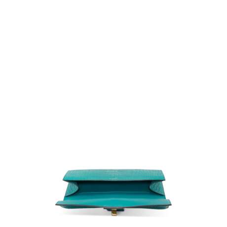 A MATTE BLEU PAON ALLIGATOR MÉDOR CLUTCH WITH PALLADIUM HARDWARE - photo 5