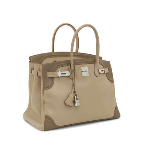 A LIMITED EDITION ÉTOUPE & ARGILE SWIFT LEATHER GHILLIES BIRKIN 35 WITH PALLADIUM HARDWARE - фото 2
