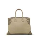 A LIMITED EDITION ÉTOUPE & ARGILE SWIFT LEATHER GHILLIES BIRKIN 35 WITH PALLADIUM HARDWARE - фото 3