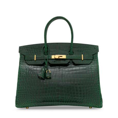 A SHINY VERT FONCÉ POROSUS CROCODILE BIRKIN 35 WITH GOLD HARDWARE - photo 1