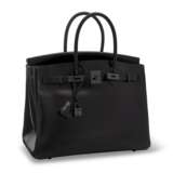 A LIMITED EDITION BLACK CALF BOX LEATHER SO BLACK BIRKIN 35 WITH BLACK PVD HARDWARE - фото 2